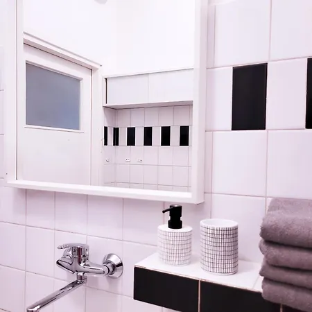 Enjoy! Stare Appartement Warschau