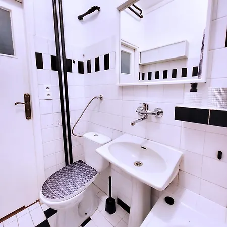 Enjoy! Stare Appartement